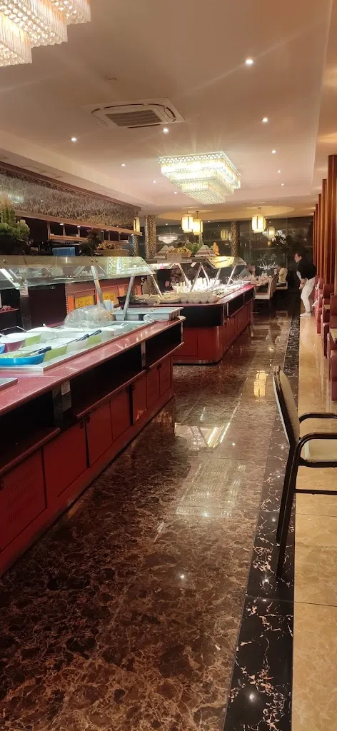 Rachna Singh_Hong Kong Garden_Buchloe_review