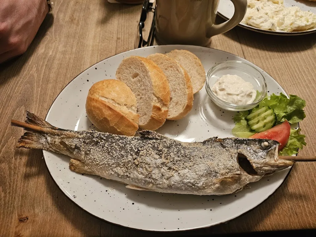 Christopher Moritz_Grüner Baum (Wirtshaus Groß GmbH)_Kasendorf_review