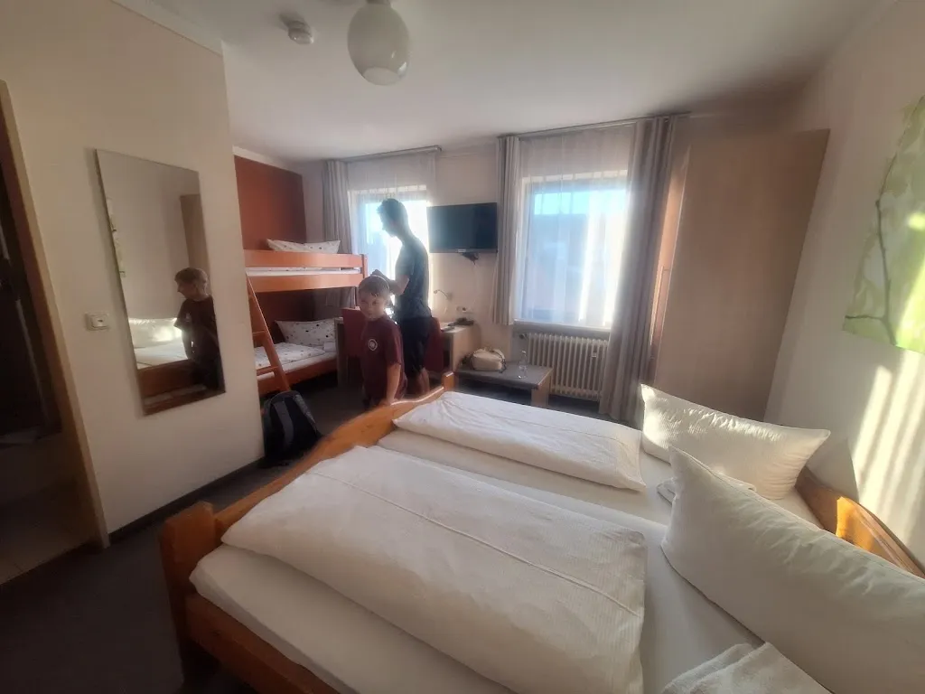 Deja Drobne_Gasthof zur Sonne_Jettingen-Scheppach_review