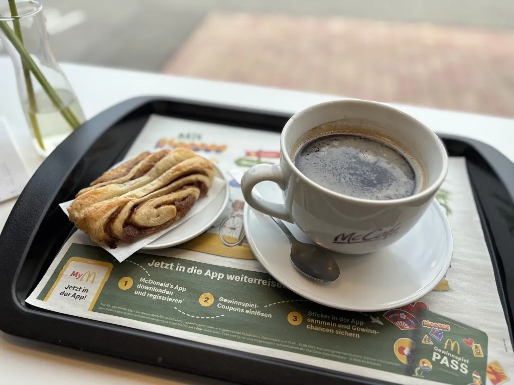 McDonald's_Jettingen-Scheppach_slider_image_3