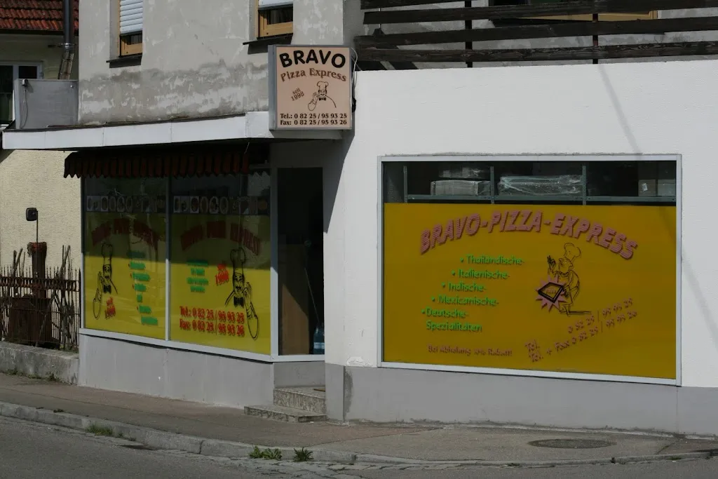 Bravo Pizza Express_Jettingen-Scheppach_slider_image_3