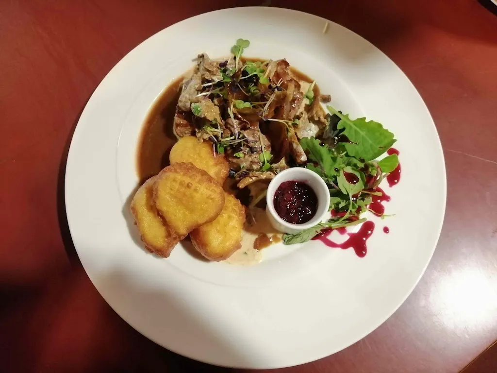 Hotel & Landgasthof Forsthof Kastl, Lauterachtal_Kastl_slider_image_2