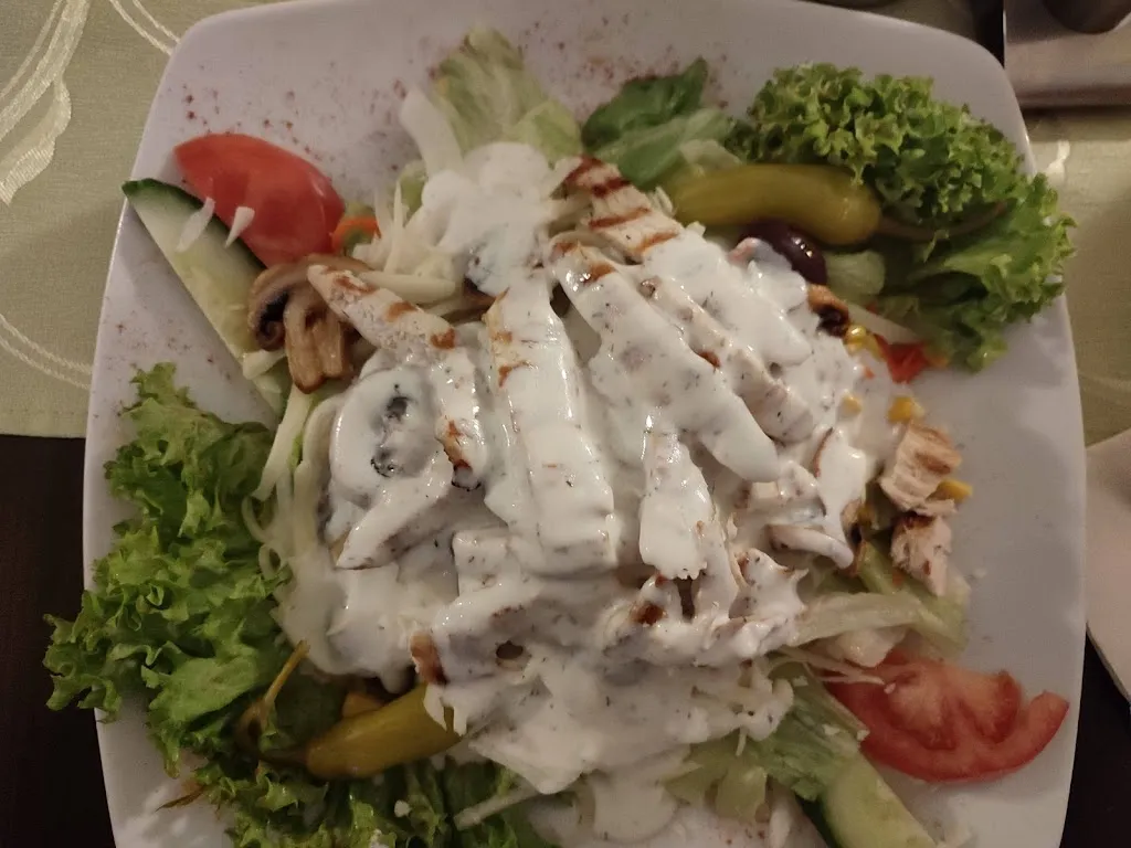 Menu_Restaurant Helena_Main_image_8