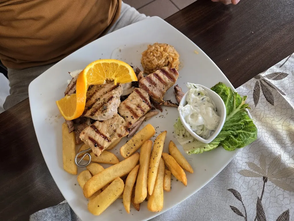 Restaurant Helena_Main_slider_image_3