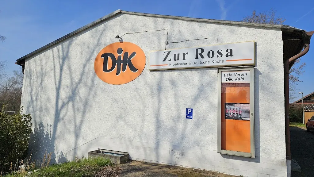 Zur Rosa restaurant in Main