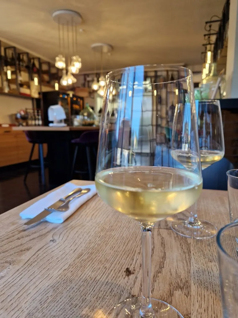 Menu_Emmas Weinbar_Main_immagine_4