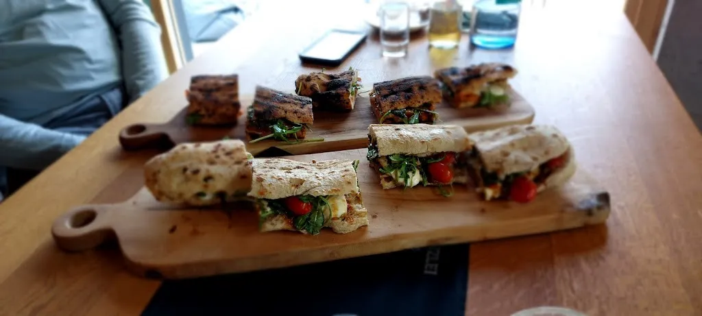 Katharina Ernst_Coffee & Wine Auggen_Auggen_review