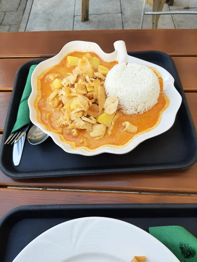 Johnny & Joanna Antonius_Gluaimai Orig. Thai Cuisine_Kaufering_review