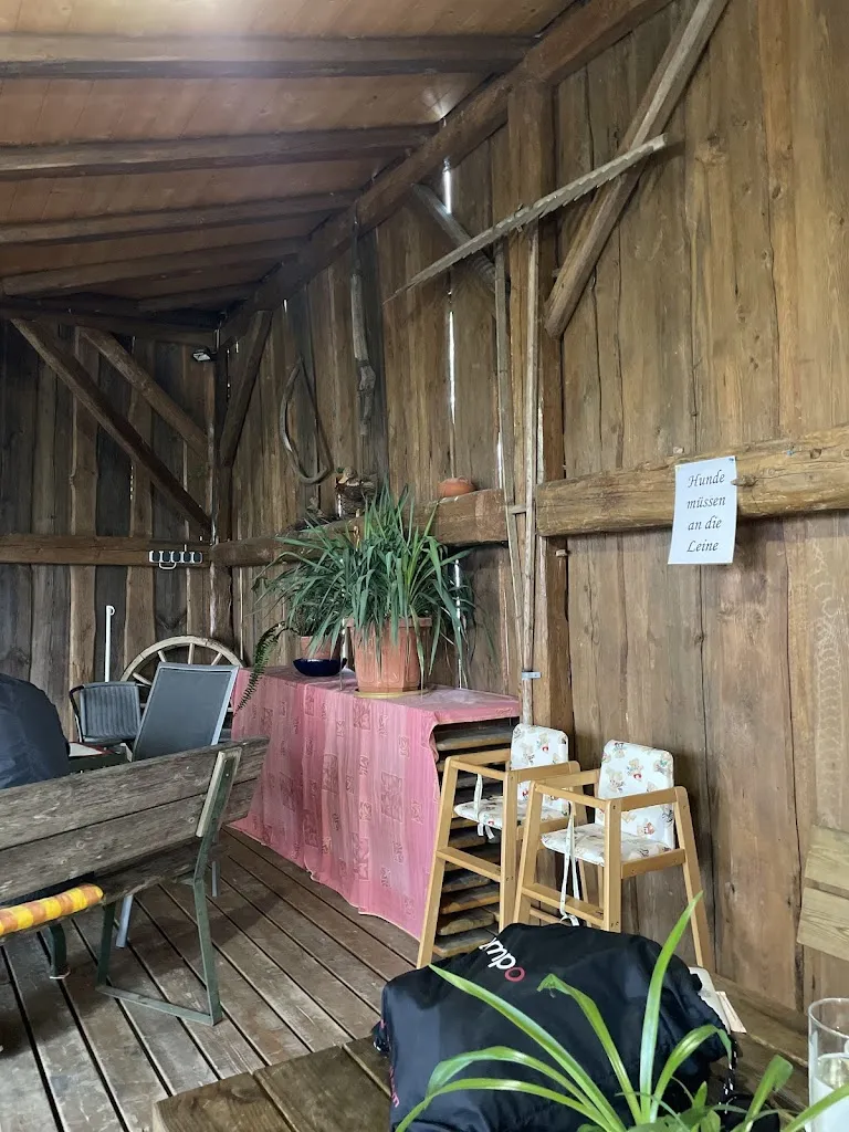 Christa Seibert_Gasthaus Schloßtaverne_Austria_review