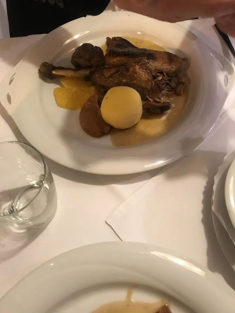 Jaemin Lee_Gasthof-Restaurant Hirsch_Ditzenbach_review