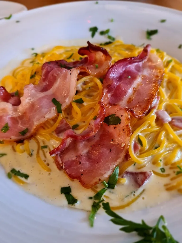 Jon71 Lerum_Nudelhaus_Göttingen_review