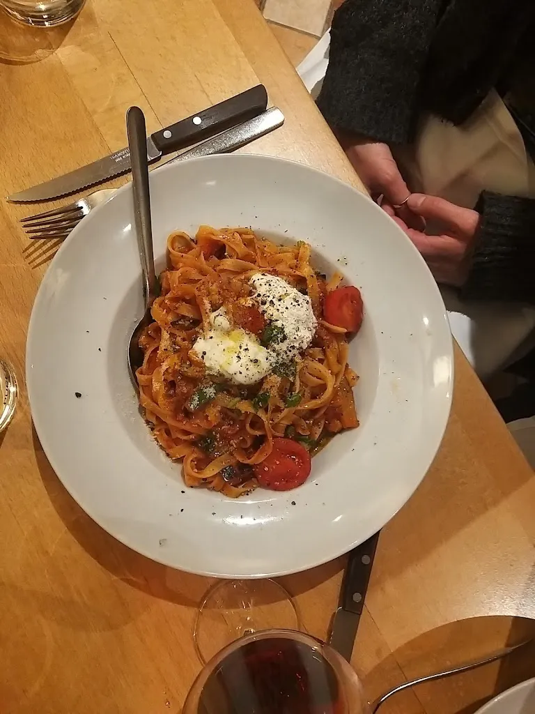 Lakshmi Seshadri_Ristorante Fellini_Göttingen_review