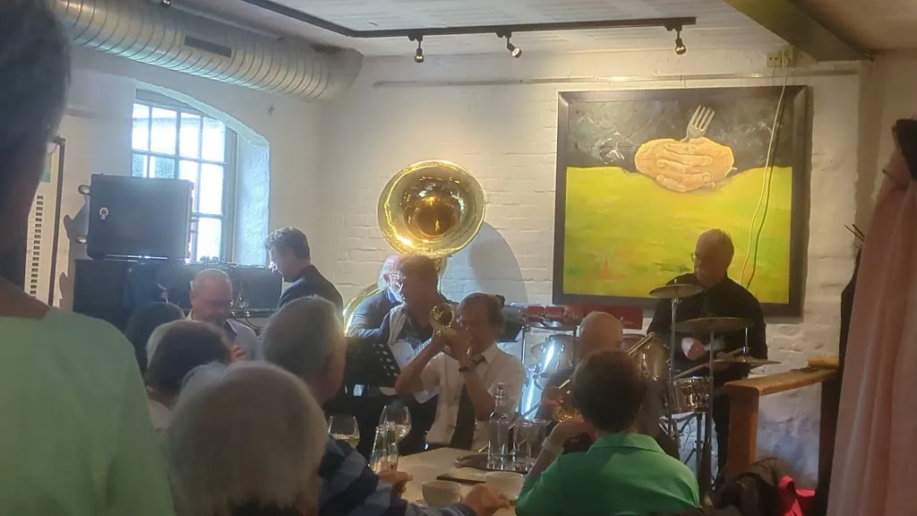 Apex [trinken+essen]_Göttingen_slider_image_2