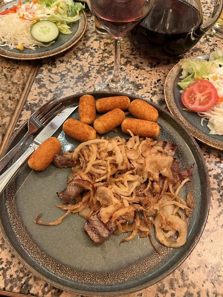 Ahmet Özer_Poseidon Griechisches Restaurant_Göttingen_review