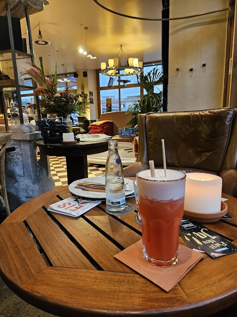 Queen B Jules_Fiesta & Bar Celona Göttingen_Göttingen_review