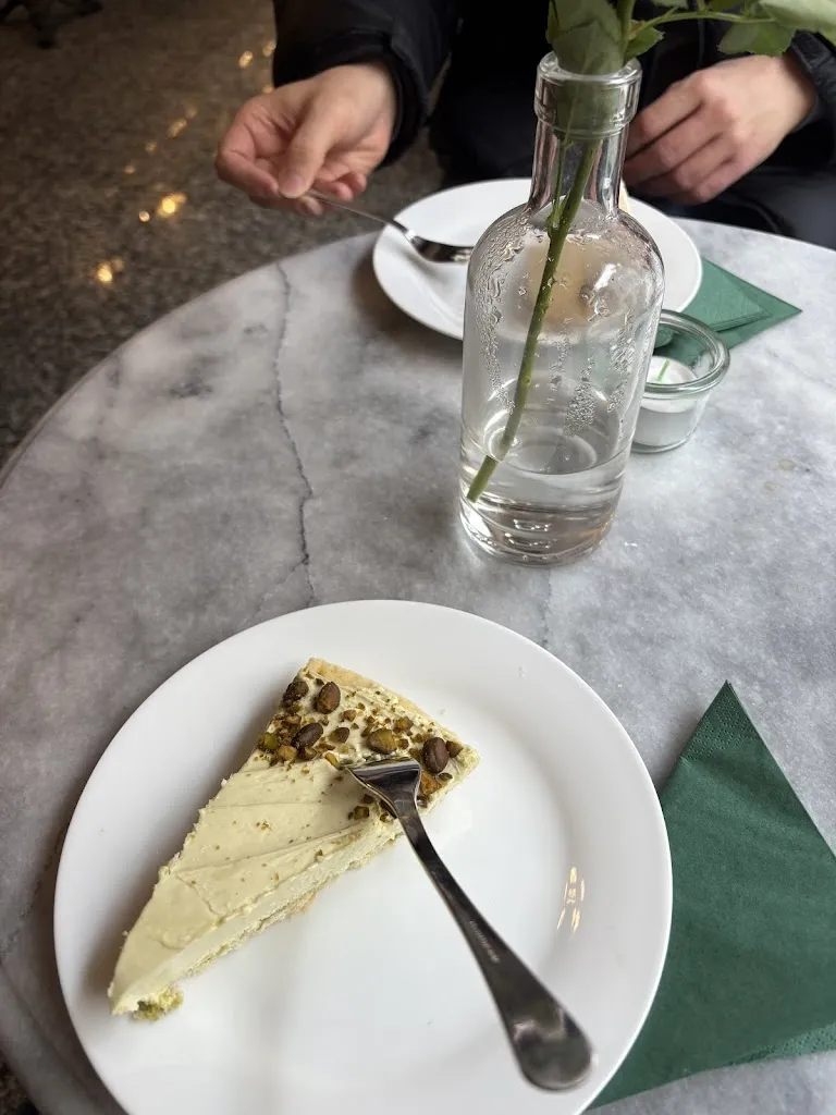 Arina Kulikova_Café Cortés Göttingen_Göttingen_reseña