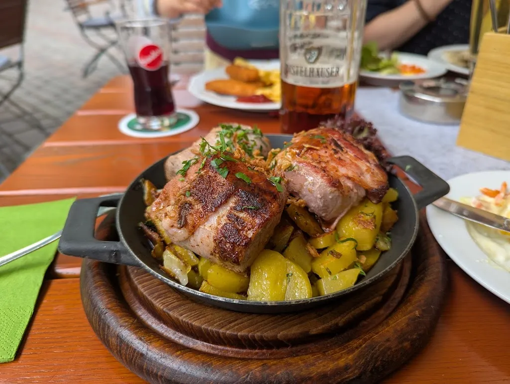 Ivan Ciuvalschii_Zum Fehmelbauer - Udo Vollert_Karlstadt_review