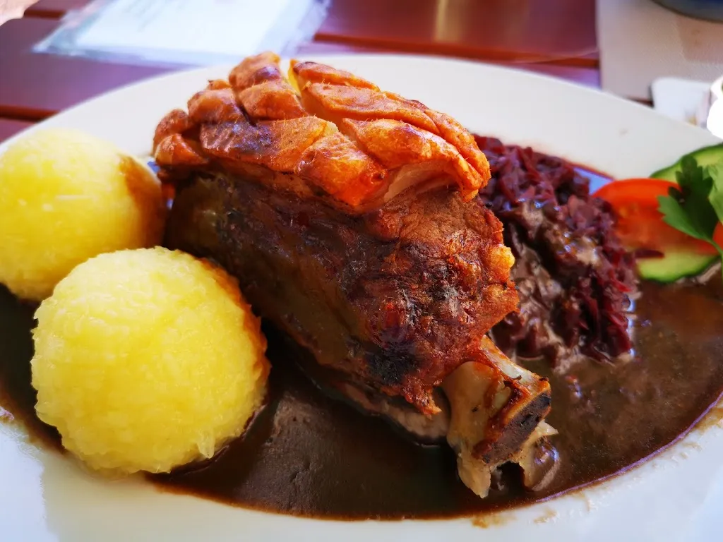 Martin Krappitz_Wirtshaus Zur Rose_Karlstadt_review