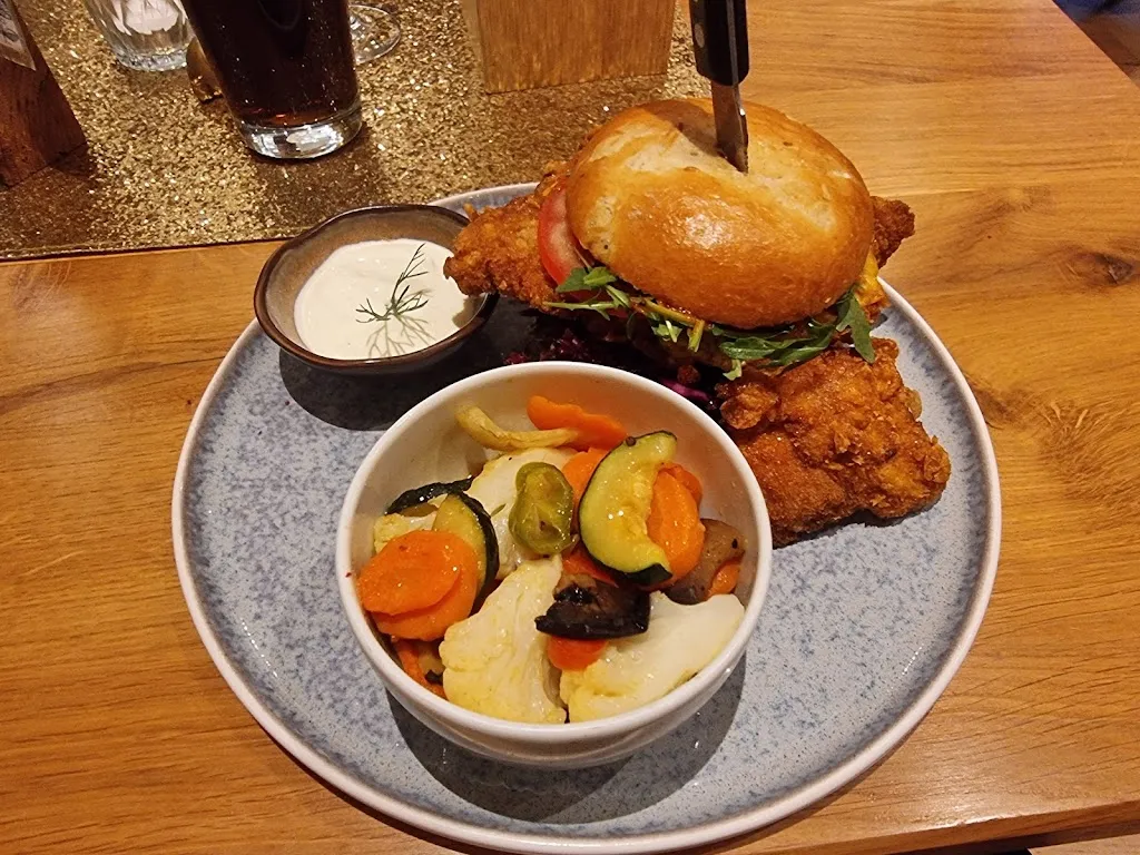 Sassa Cir_Zum Johann - Hellmuth Mantel_Kirchlauter_review