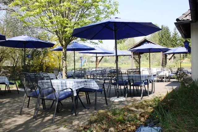 Landgasthof Kapellenhof restaurant in Pottenstein