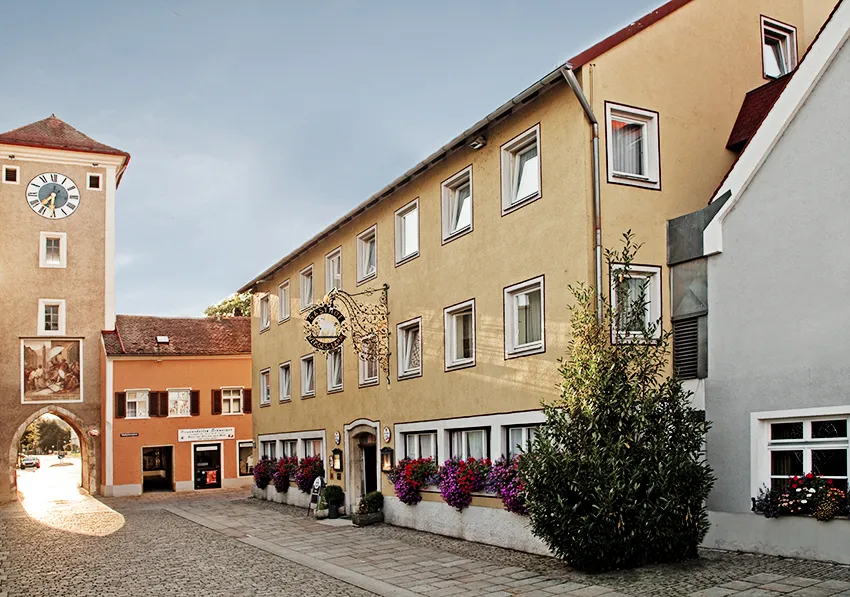 Gasthof Weißes Lamm_Kelheim_slider_image_1