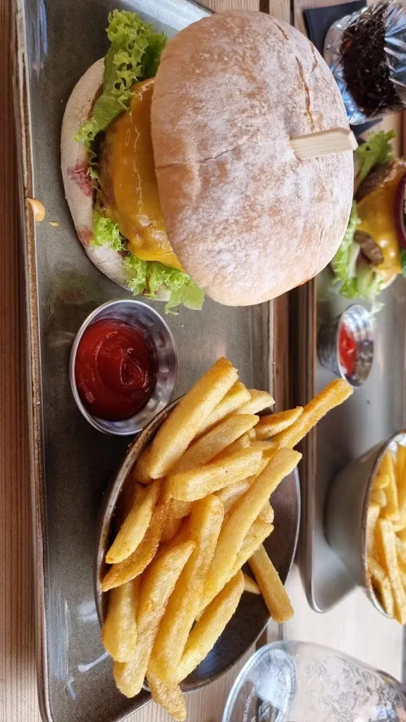 Diana Maria Kacso_VOX FOOD.CAFÈ.BAR_Kelheim_review