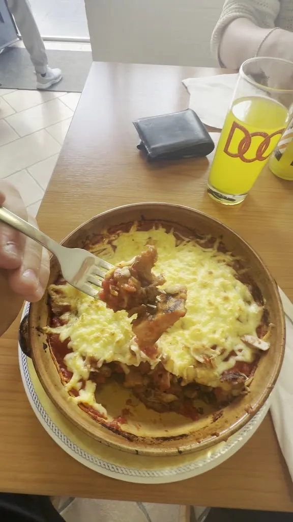 Valentinos Pizza-Grill_Kelheim_slider_image_2