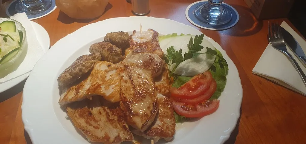 Wilfried Schieferl_Zum alten Markt_Kelheim_review