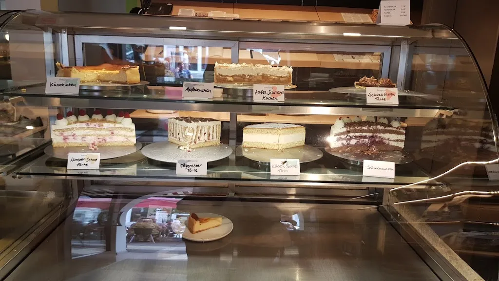 Café buk. restaurant in Kelheim