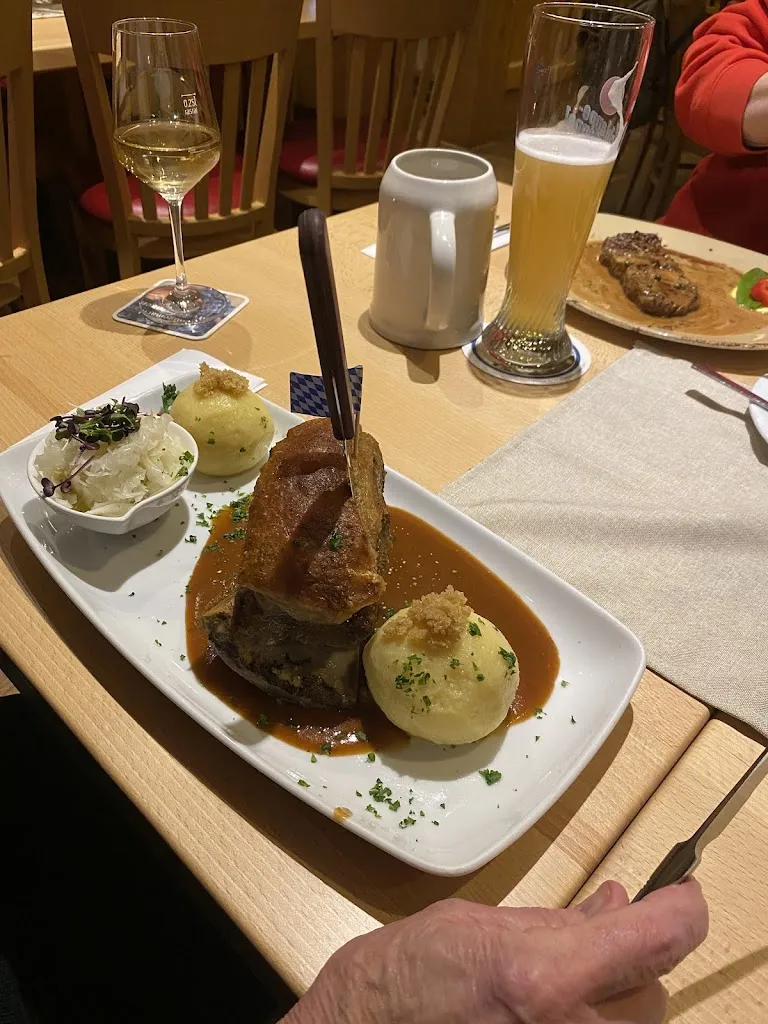 Oliver Geis_Gasthaus 