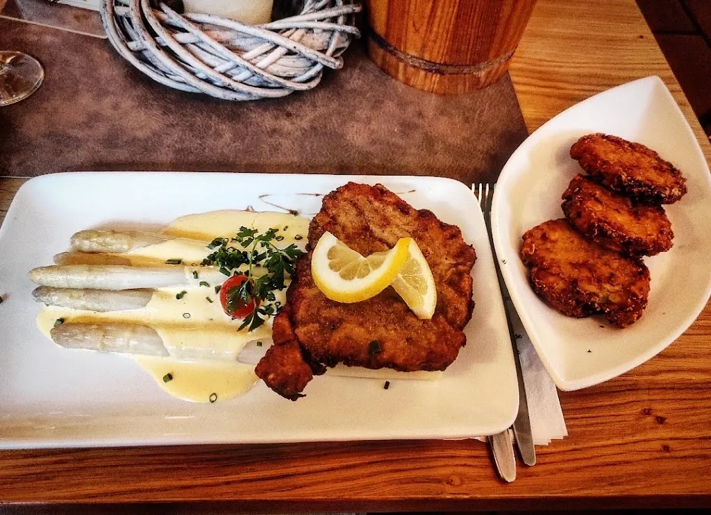 Country inn Mörsbergei_Bubenreuth_slider_image_3