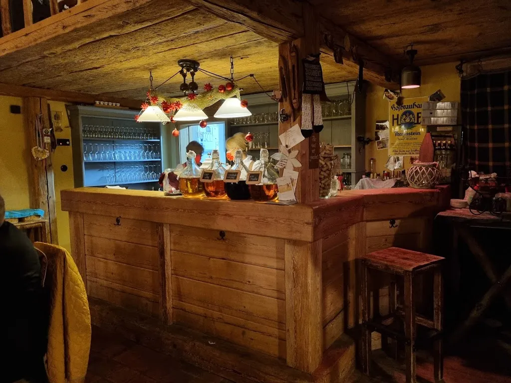 Michael Sokolowski_Dorfschenk Hausen 11_München_review