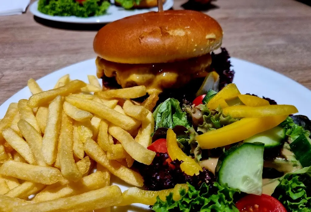 Marc Ganzer_Gaststätte zum Kelten_München_recensione