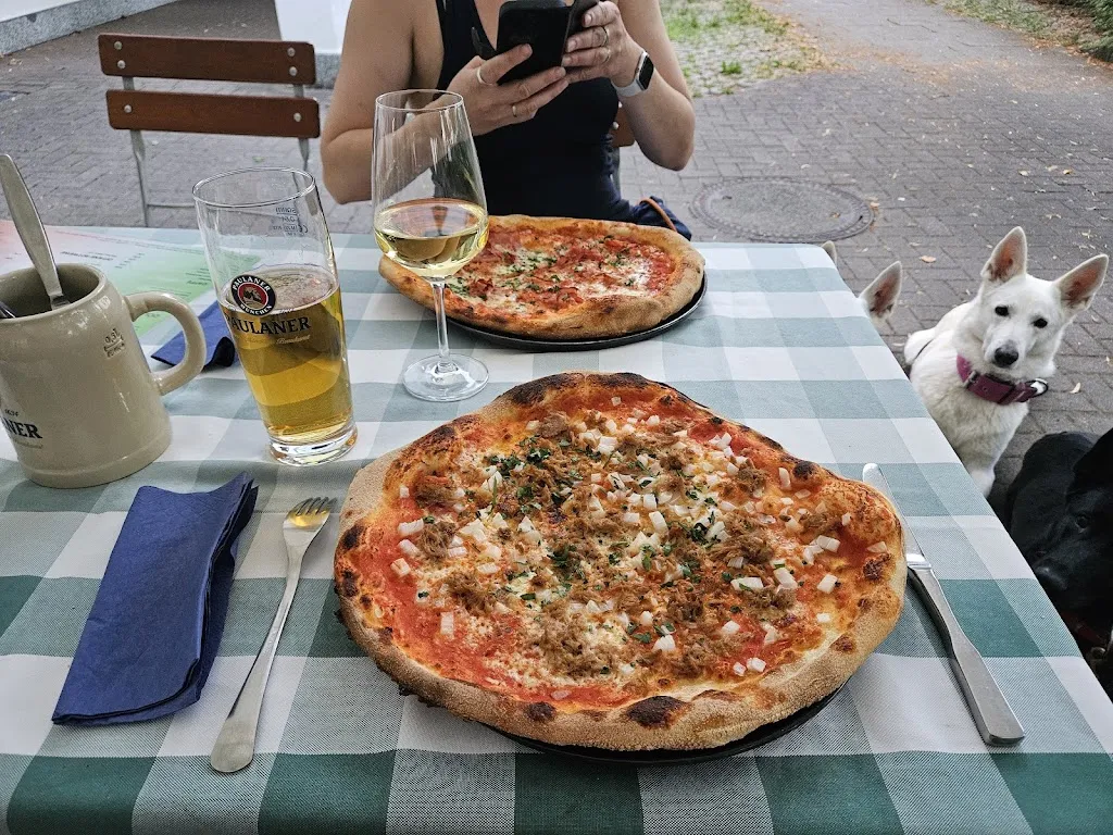 Joni Leppilahti_Trattoria Italiana_München_avis