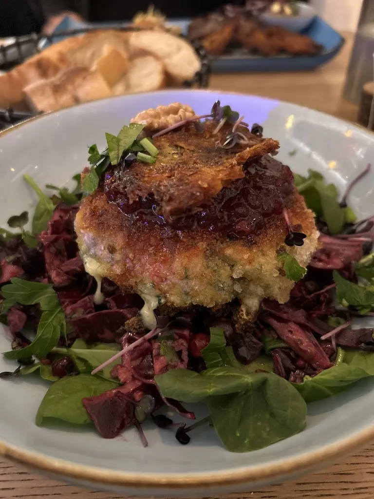 Steffen Kastner_UTOPIA_Kaufbeuren_review