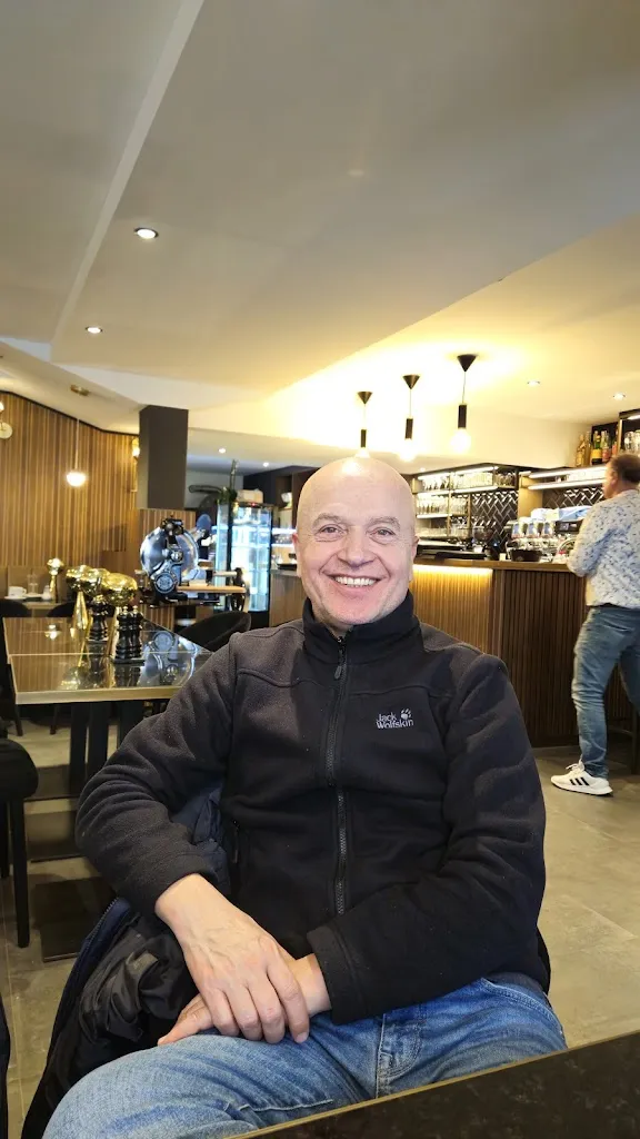 Ömer Çam_DOLCE_Kaufbeuren_review