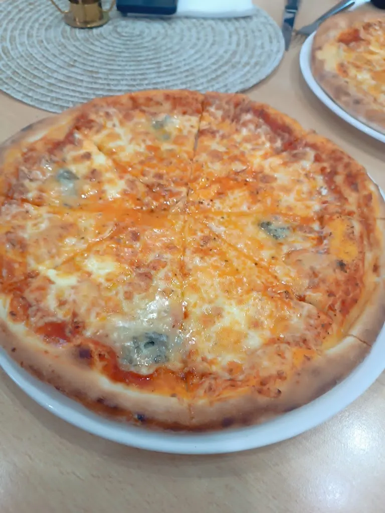 Menu_Arena Gold_Kaufbeuren_immagine_7