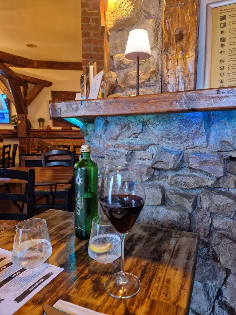 Tina_Jamas - Mezé Taverne_Backnang_review