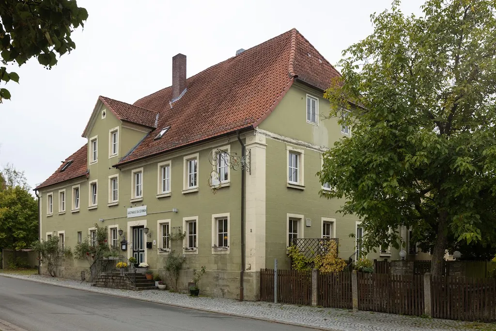 Gasthaus Zum Schwan_Castell_slider_image_1