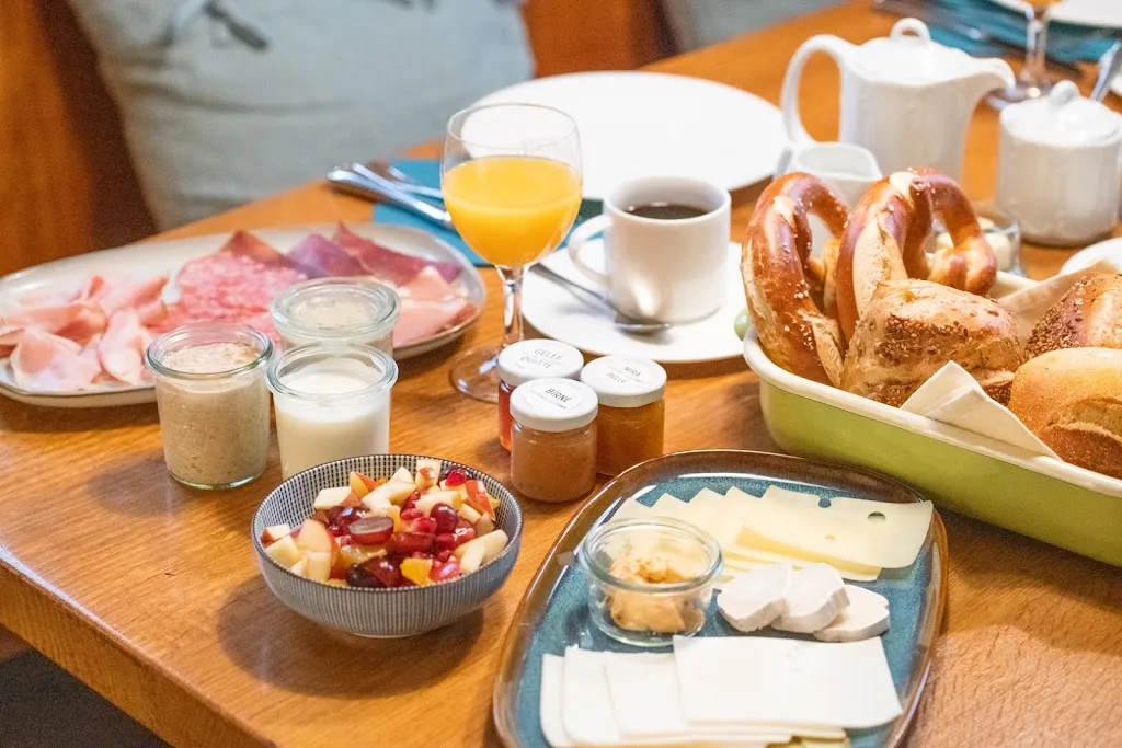 Gasthaus Zum Schwan_Castell_slider_image_3