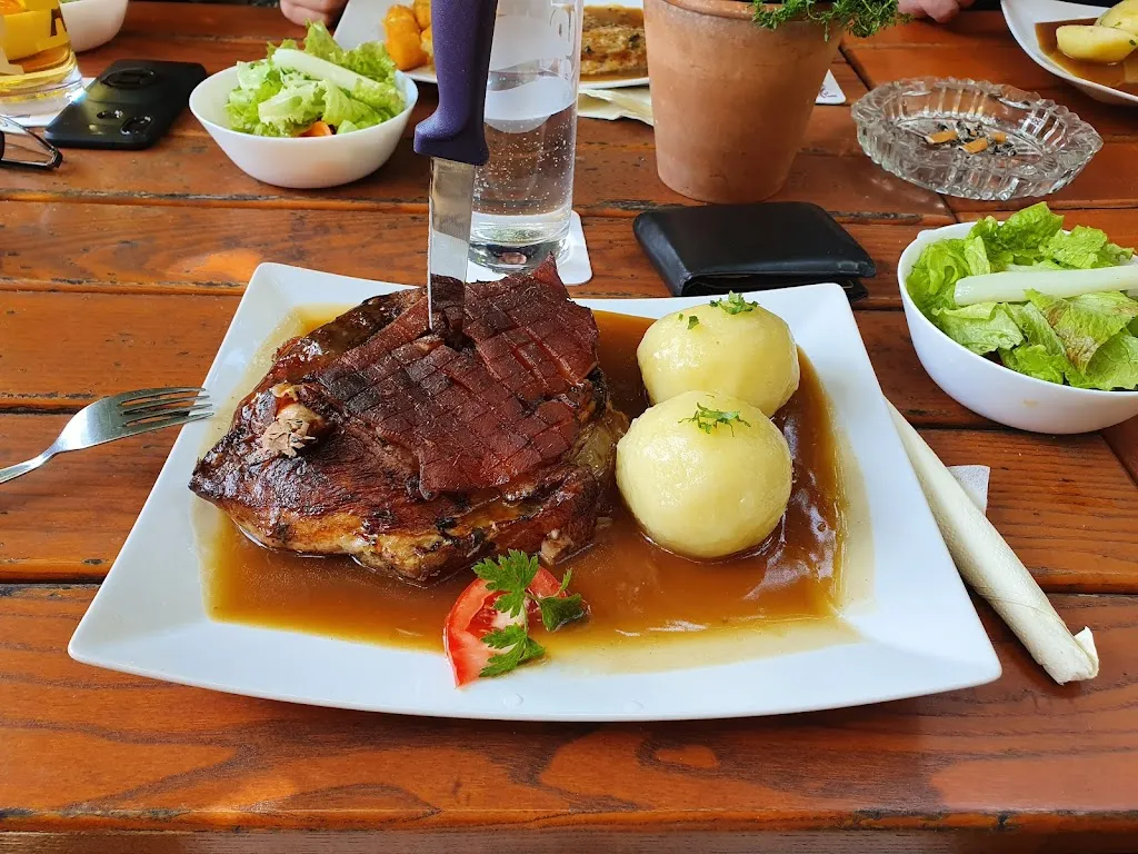 Gaststätte Zum Bären_Kleinlangheim_slider_image_2