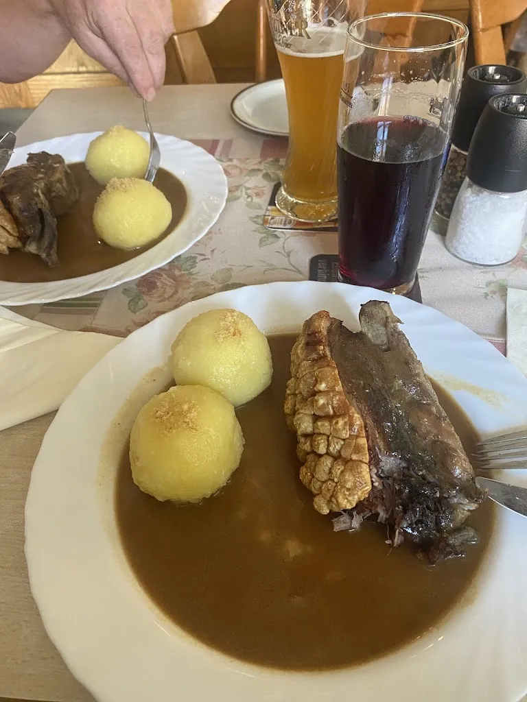 Marisela Hornung_Gasthaus zur Becka_Wiesenbronn_review