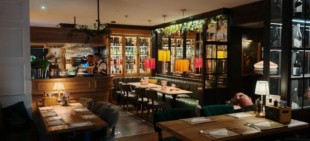 Pod Winogronami_Poland_slider_image_3