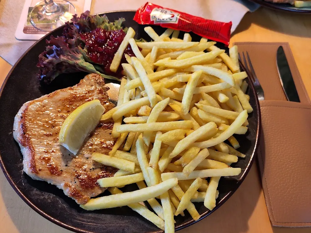 Selen Raiskila_Restaurant Jägerhaus_Königsbrunn_review