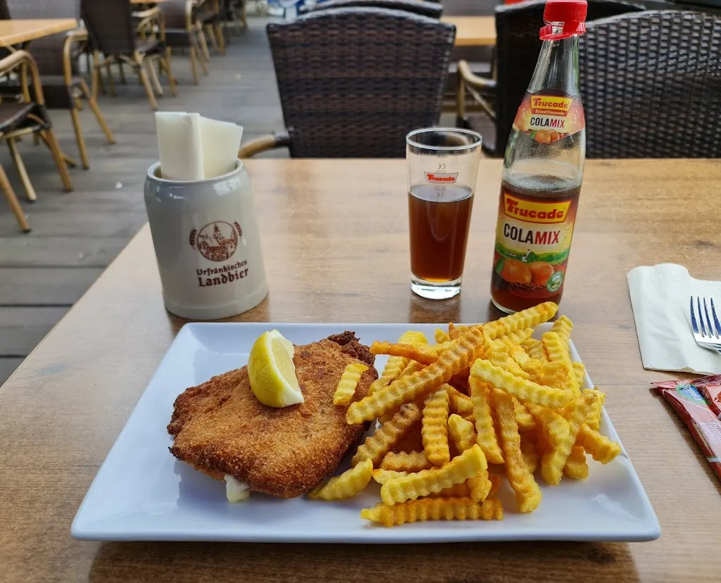 Restaurant Schiefer Turm_Kitzingen_slider_image_3