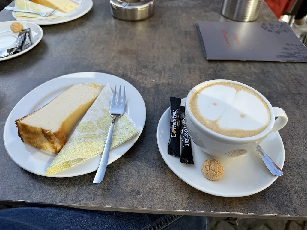 Carmens Stadtcafe_Kitzingen_slider_image_2