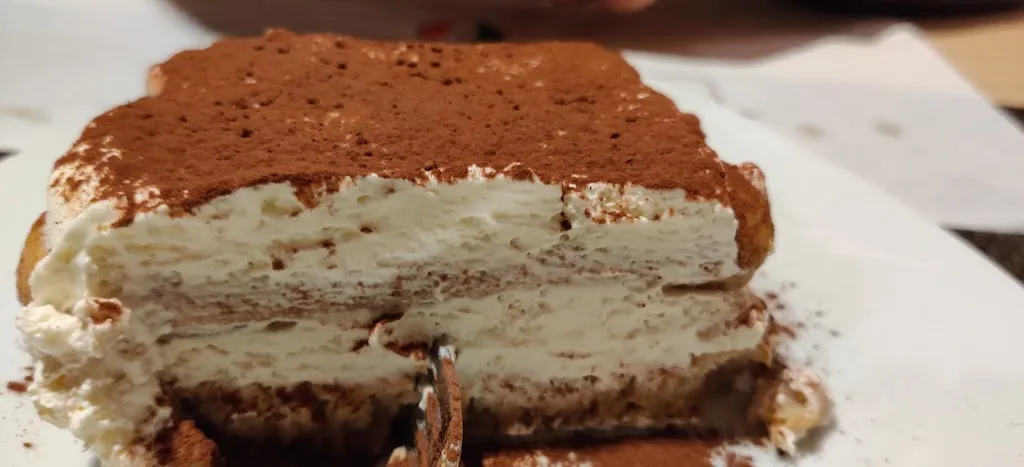 Kritika Kataria_Pizzeria La Pergola_Kitzingen_review