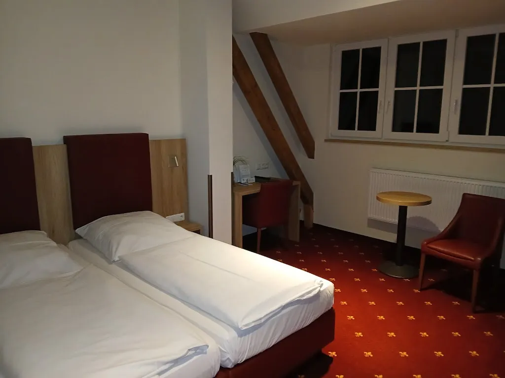 Karl-Heinz Neumann_Richthofen Circle_Kitzingen_reseña