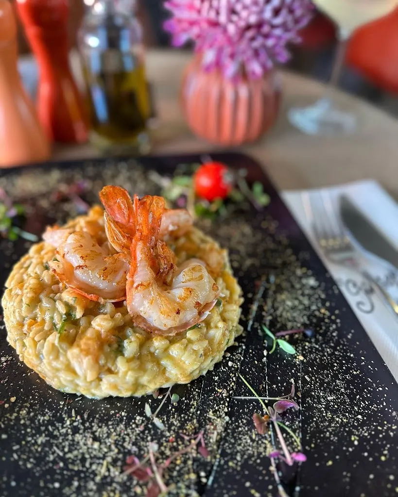 Giuseppe e amici GmbH - Pizzeria_Kolbermoor_slider_image_3