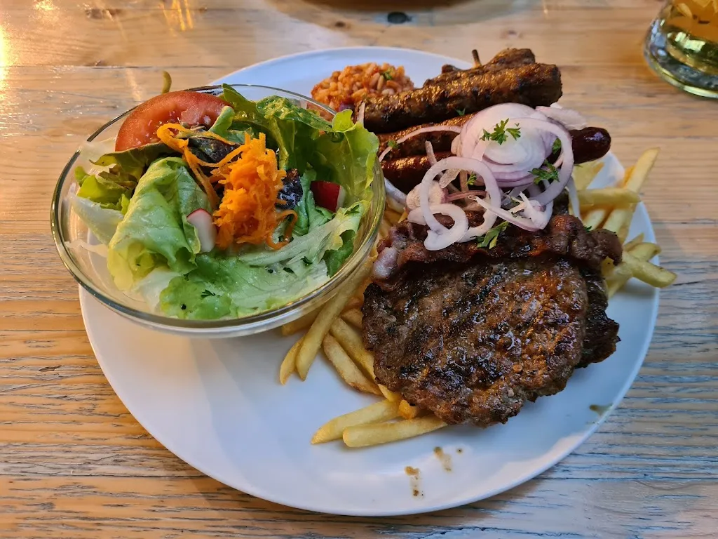 Andrei_Waldheim Backnang bei Vesna_Backnang_review